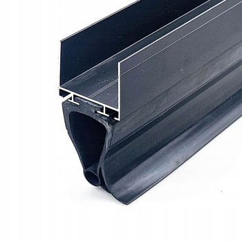 Uszczelka dolna do bramy segmentowej, z komorą pod czujnik optyczny - 0,5 m